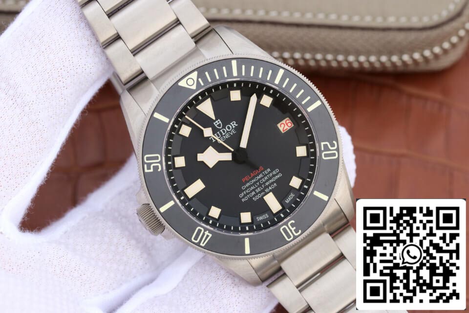 Tudor Pelagos M25610TNL-0001 1:1 Best Edition ZF Fabbrica Titanium Metal