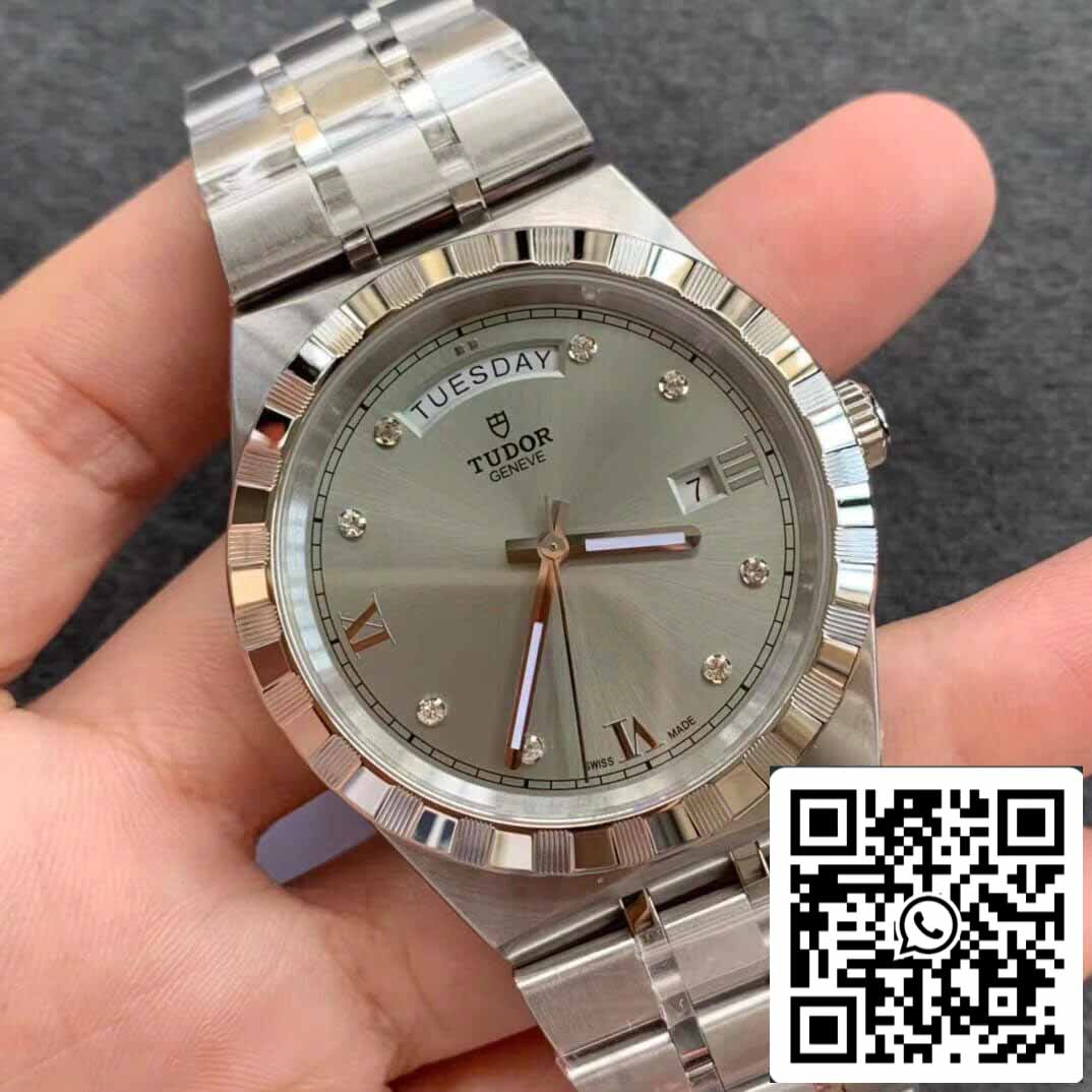 replica Tudor Royal M28600-0002 Day Date V7 Fabbrica Diamond Dial