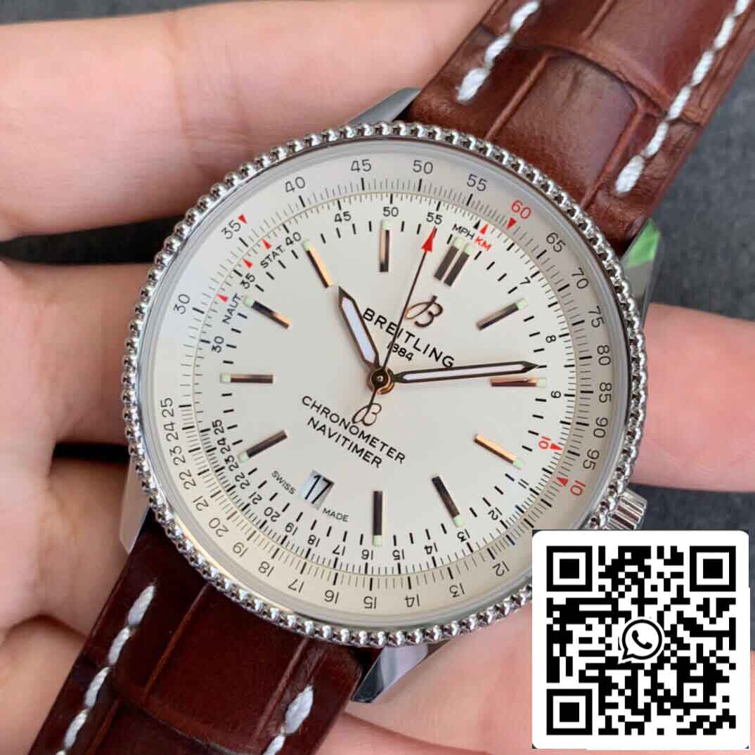 Breitling Navitimer 1 A17326211G1P2 1:1 Best Edition V7 Fabbrica Silver Dial