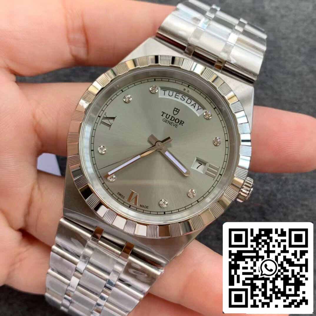 replica Tudor Royal M28600-0002 Day Date V7 Fabbrica Diamond Dial