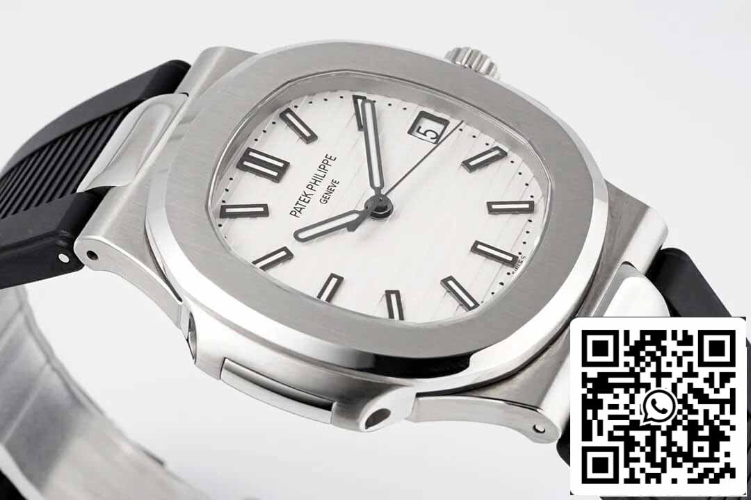 Patek Philippe Nautilus 5711 1:1 Best Edition PPF Fabbrica White Dial Rubber cinturino
