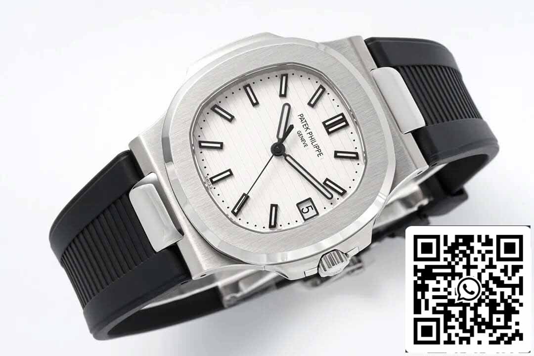 Patek Philippe Nautilus 5711 1:1 Best Edition PPF Fabbrica White Dial Rubber cinturino