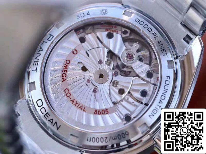 Omega Seamaster Planet Ocean 232.90.44.22.03.001 VS Fabbrica