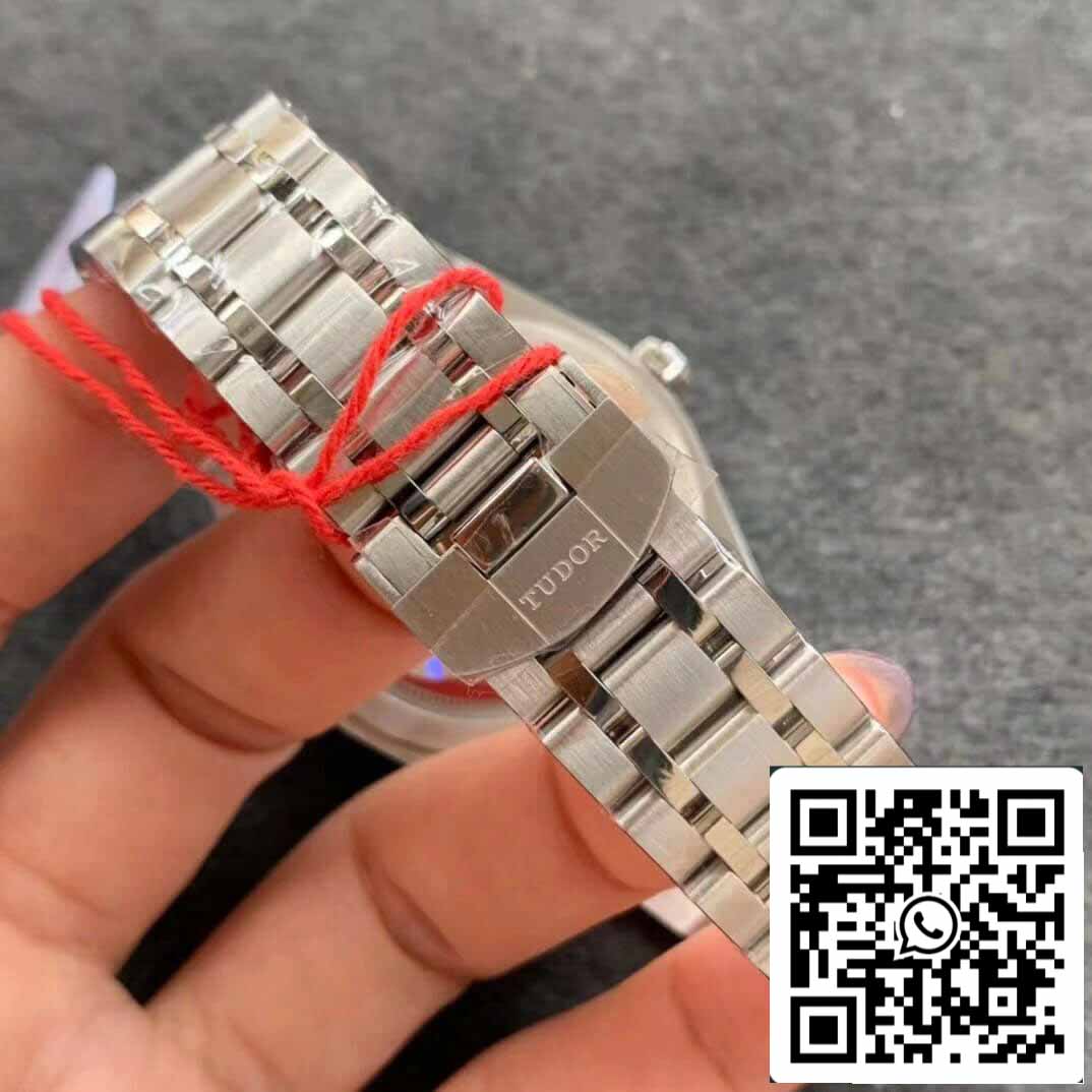 replica Tudor Royal M28600-0002 Day Date V7 Fabbrica Diamond Dial