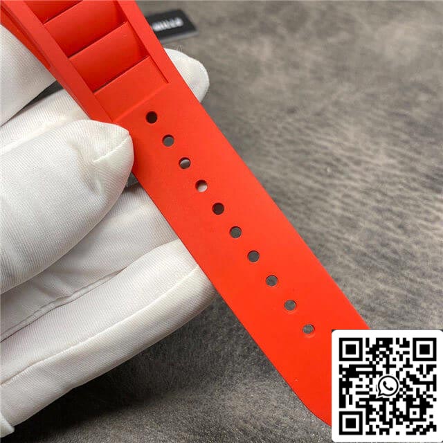 Richard Mille RM35-02 1:1 Best Edition KV Fabbrica Carbon Fiber Red cinturino