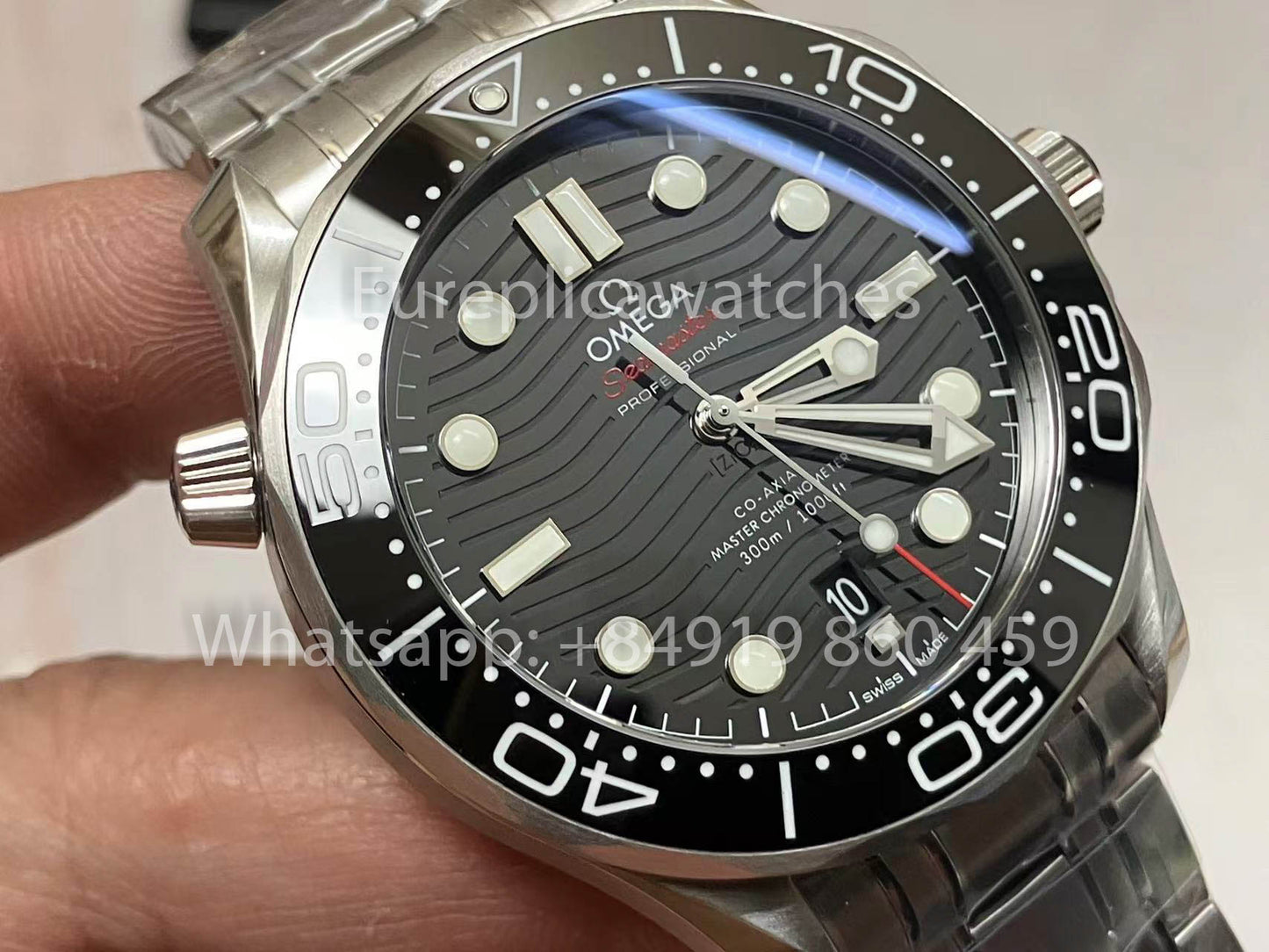 réplica Omega Seamaster Diver 300M 210.30.42.20.01.001 VS Fabbrica versione migliore 1:1 V4 quadrante nero