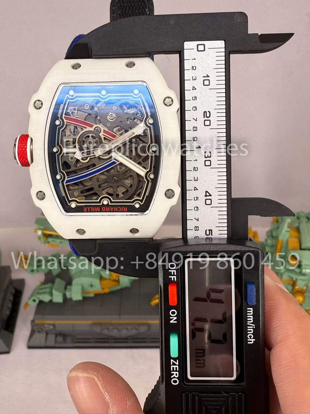 replica Richard Mille RM67-02 Alexis Pinturault White Carbon NTPT 1:1 Best Clone V5 Newest Version