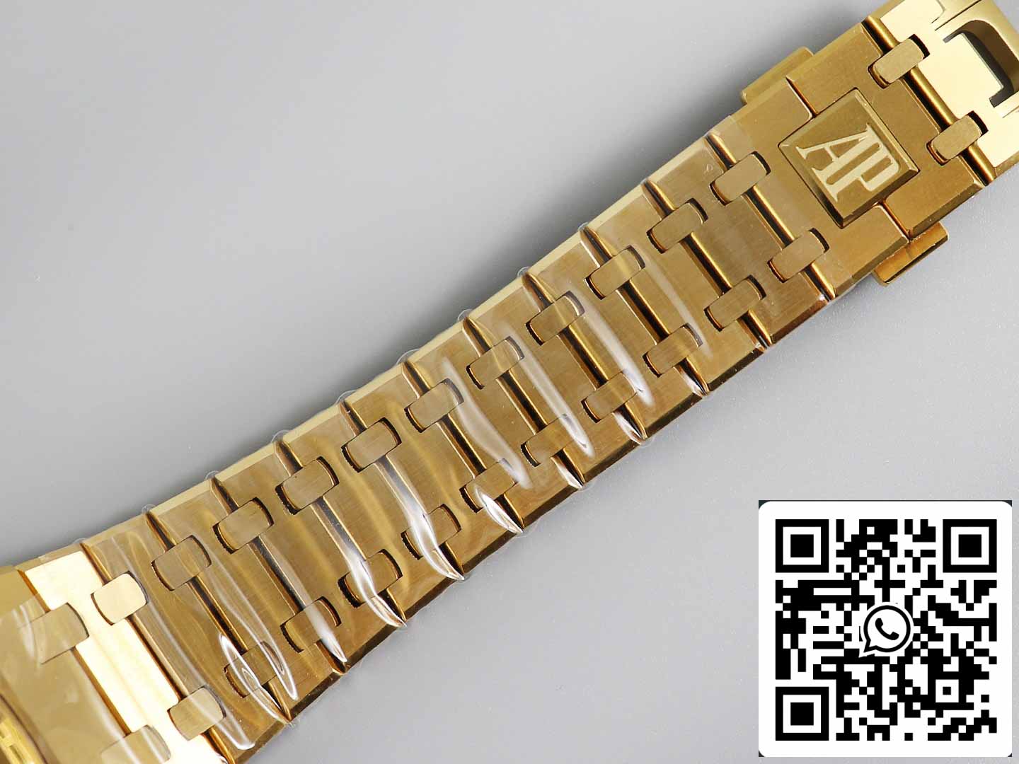 Audemars Piguet Royal Oak 26331 1:1 Best Edition OM Fabbrica Black Dial Yellow Gold