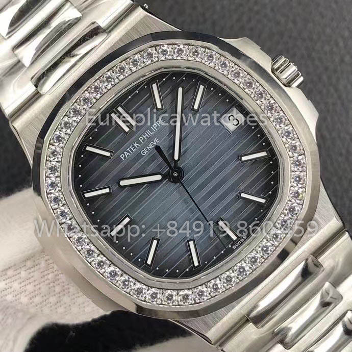 Patek Philippe 5713/1G-010 upgrade 1:1 Best Clone 3K Fabbrica Newest Versione