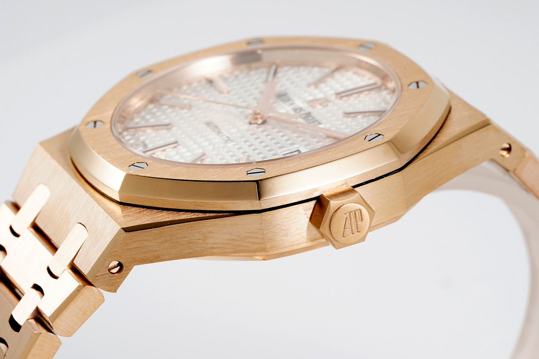 Audemars Piguet Royal Oak 15400ST 1:1 Best Edition ZF Fabbrica White Dial Rose Gold