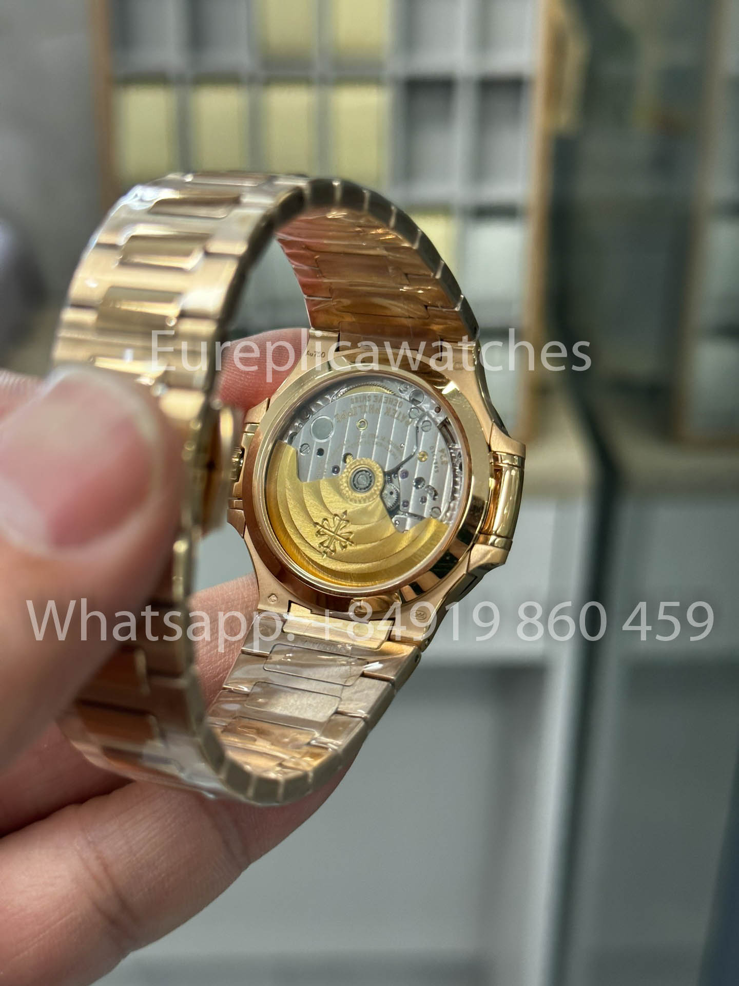 Patek Philippe Nautilus Ladies 7118/1R-001 Rosa Oro 1:1 Best Clone 3K Fabbrica