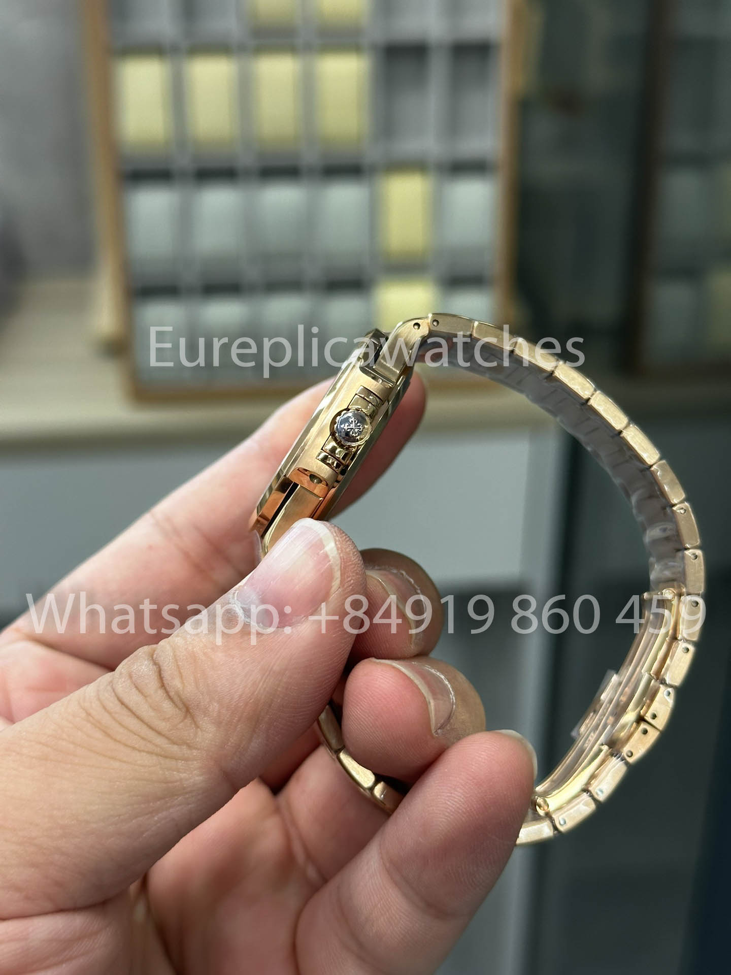 Patek Philippe Nautilus Ladies 7118/1R-010 Rosa Oro 1:1 Best Clone 3K Fabbrica