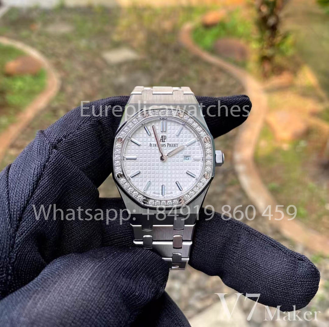 Audemars Piguet Royal Oak 67651OR Ladies’ Quartz Watch 1:1 Best Clone V7 Fabbrica SS