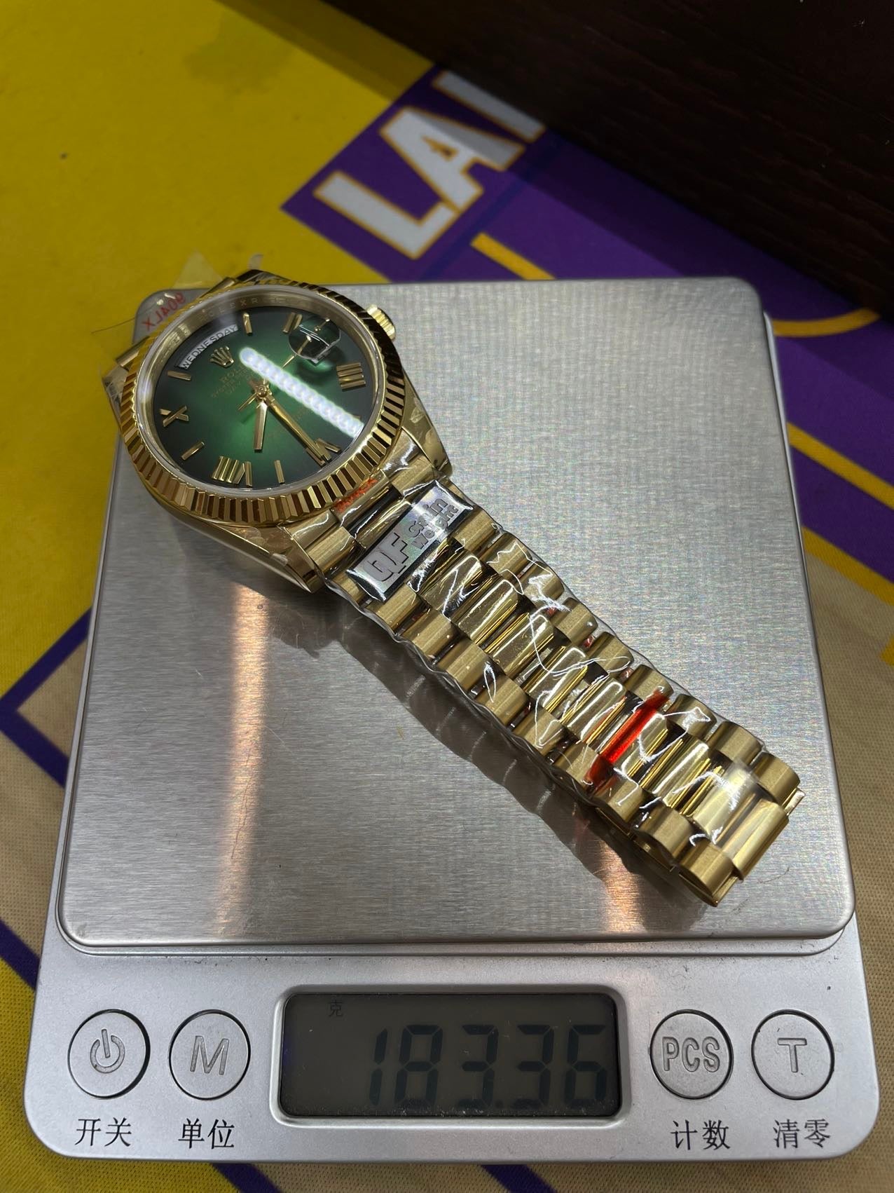 Rolex unveils the new Day-Date 40mm with a Green Dial 2024 QF Fabbrica 1:1 Best Edition