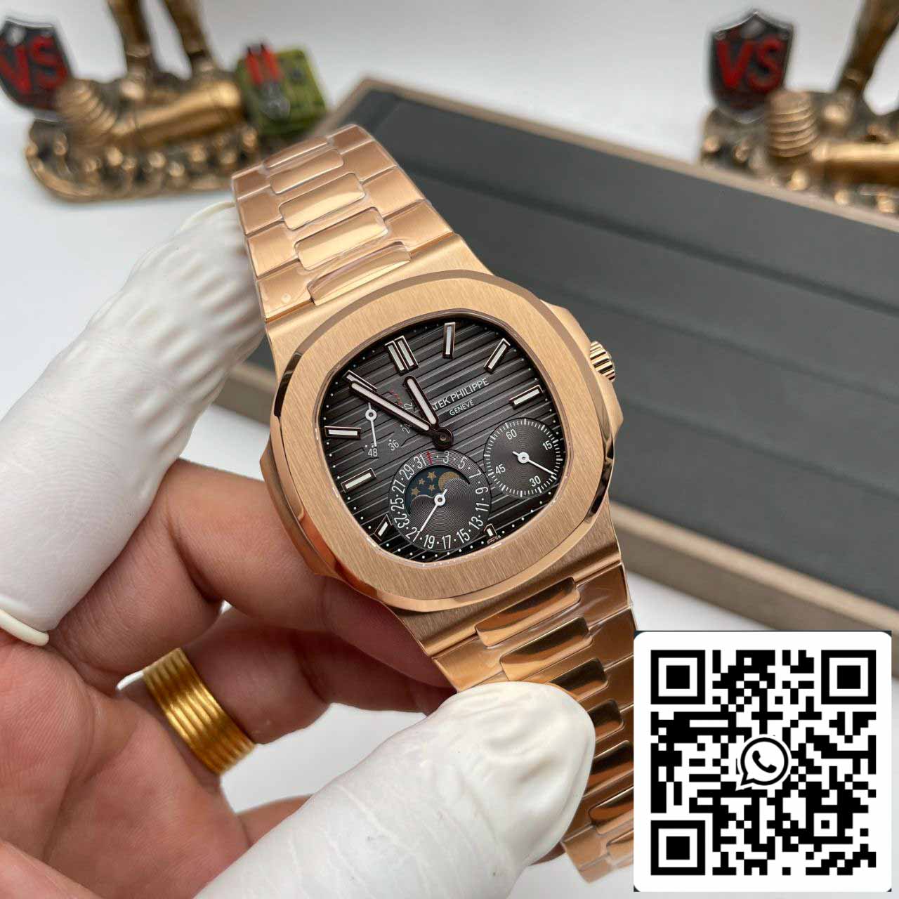 replica Patek Philippe Nautilus 5712/1R-001 custom dial PPF V2