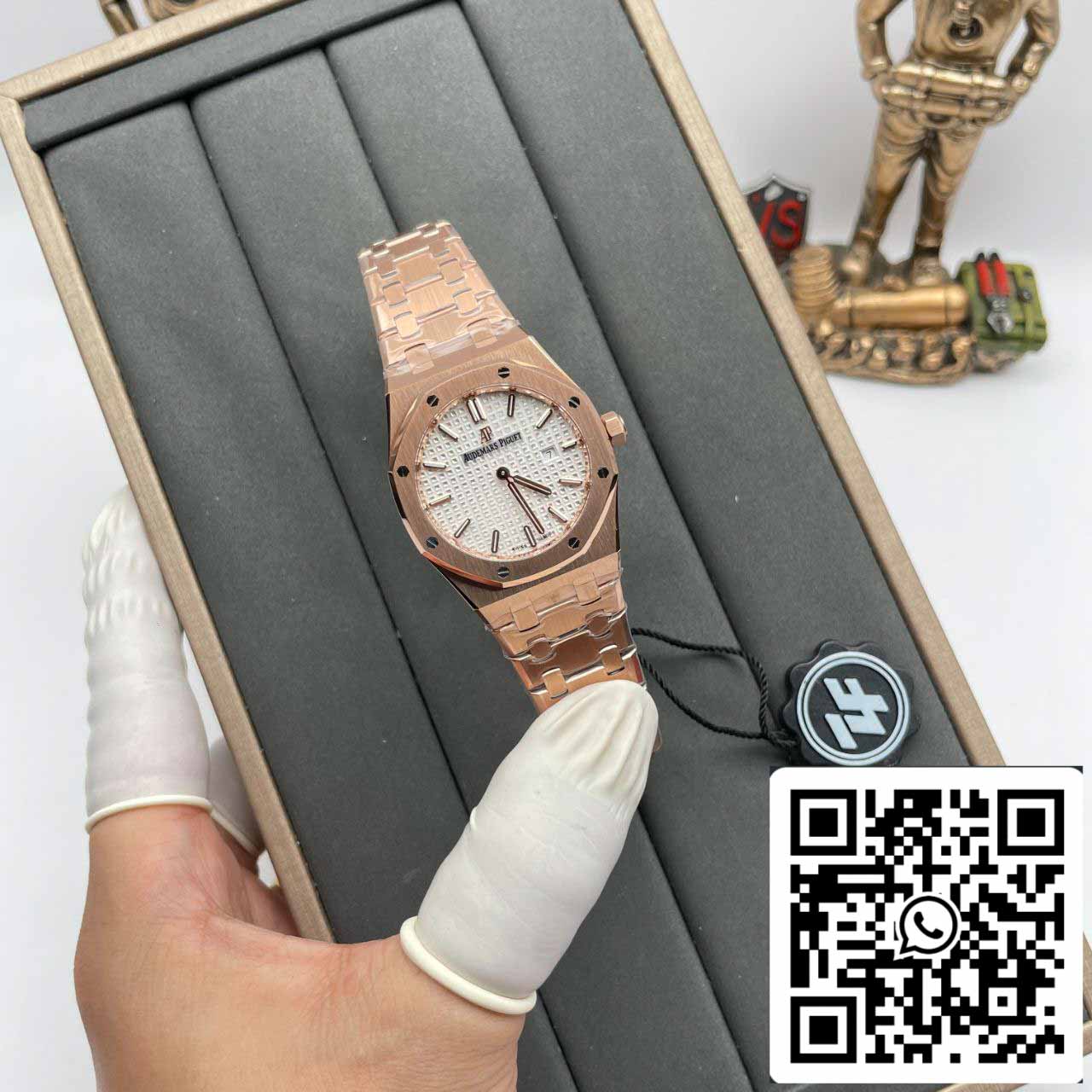 Audemars Piguet 67651 Quartz 33mm 1:1 Best Edition ZF Fabbrica White Dial Rose Gold