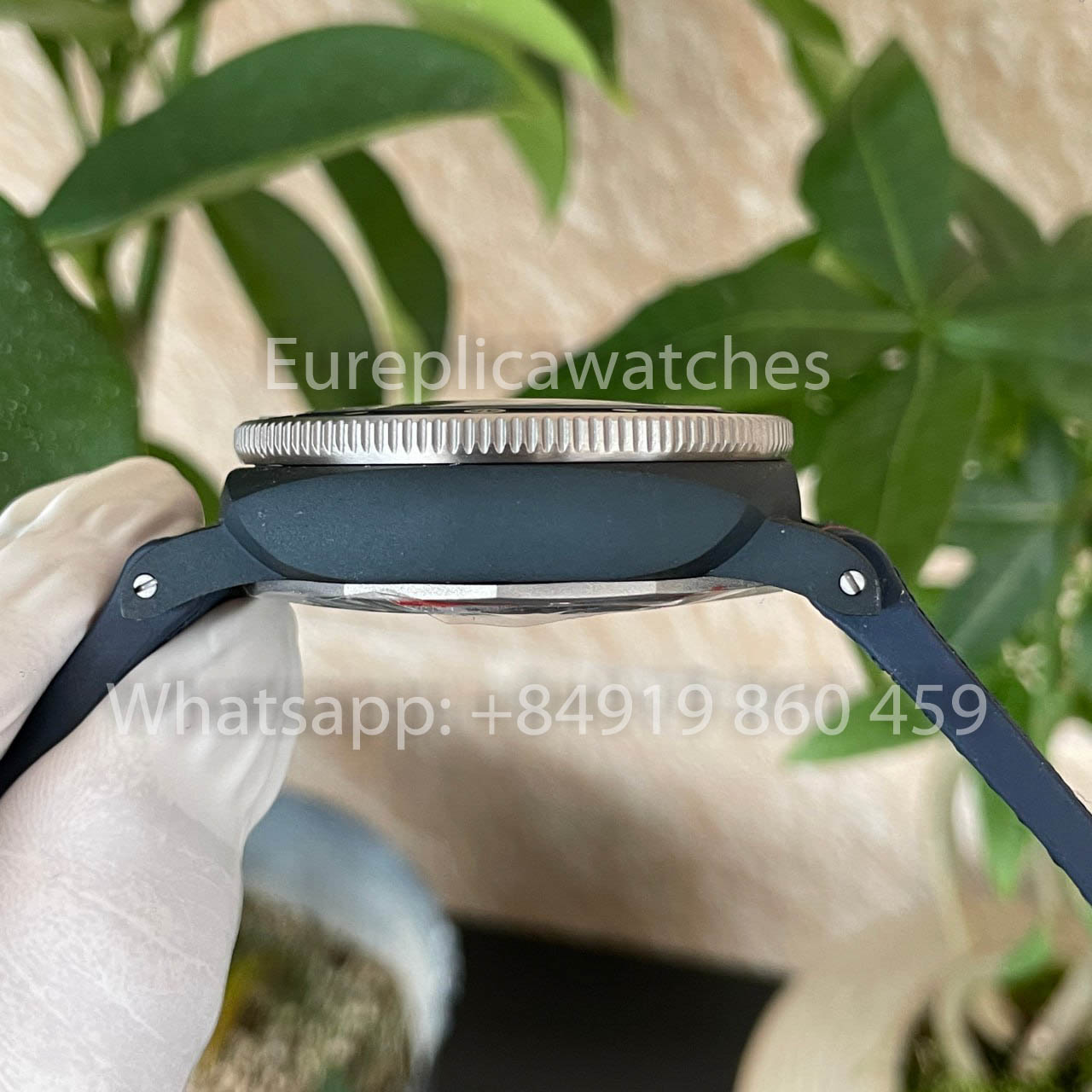 Panerai Submersible QuarantaQuattro Luna Rossa  PAM01466  1:1 Best Clone VS Fabbrica