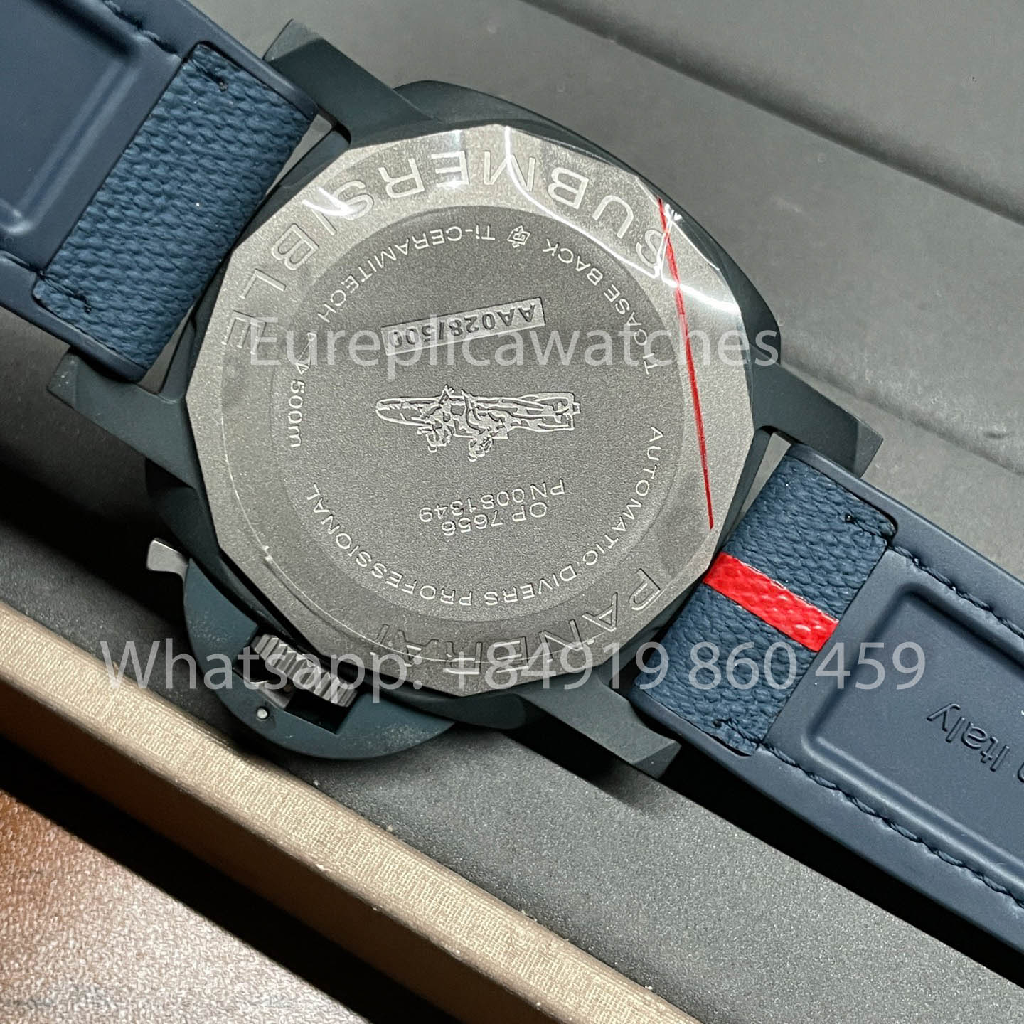 Panerai Submersible PAM 1543 QuarantaQuattro Luna Rossa 1:1 Best Clone VS Fabbrica