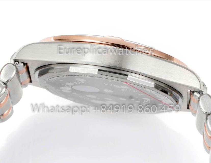 Breitling Chronomat 36 UNWORN 2022 A10380591L1A1 Series 1:1 Super Clone BLS Fabbrica MOP Argento and rosse Oro