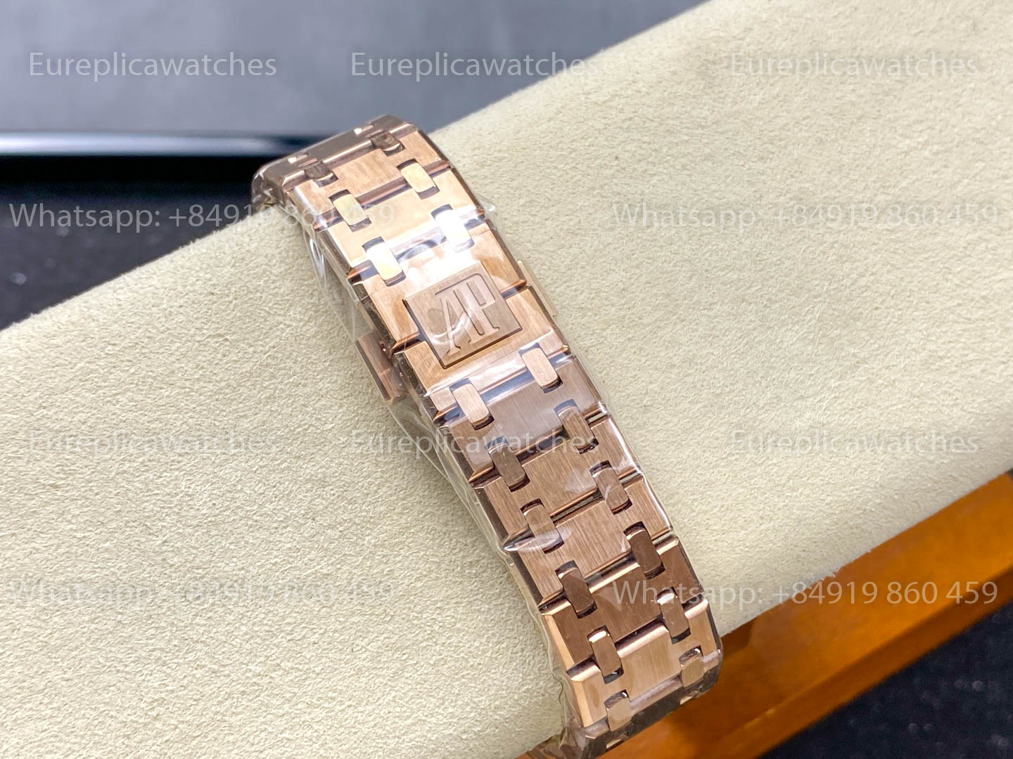 Audemars Piguet Royal Oak Quartz 33mm 67651 RS-F White Dial TK Fabbrica versione migliore 1:1