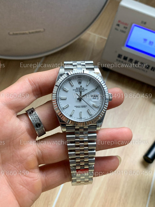 Rolex Datejust 41 M126334-0010 quadrante bianco Fluted lunetta versione migliore 1:1 VS Fabbrica