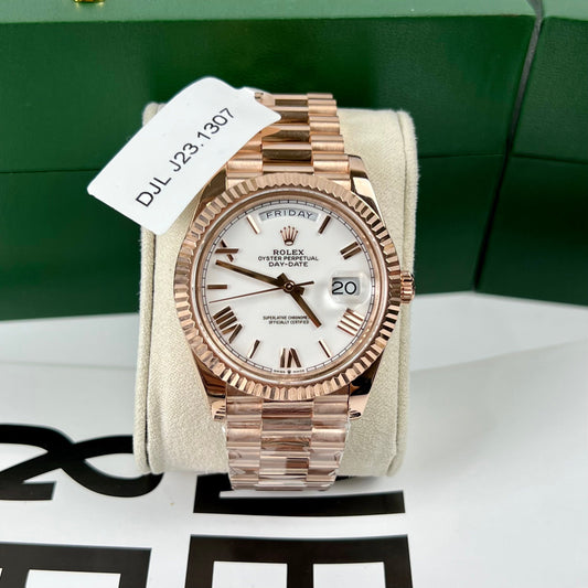 Rolex Day-Date 40 228235-0032 40mm 18k Rosa Oro coated