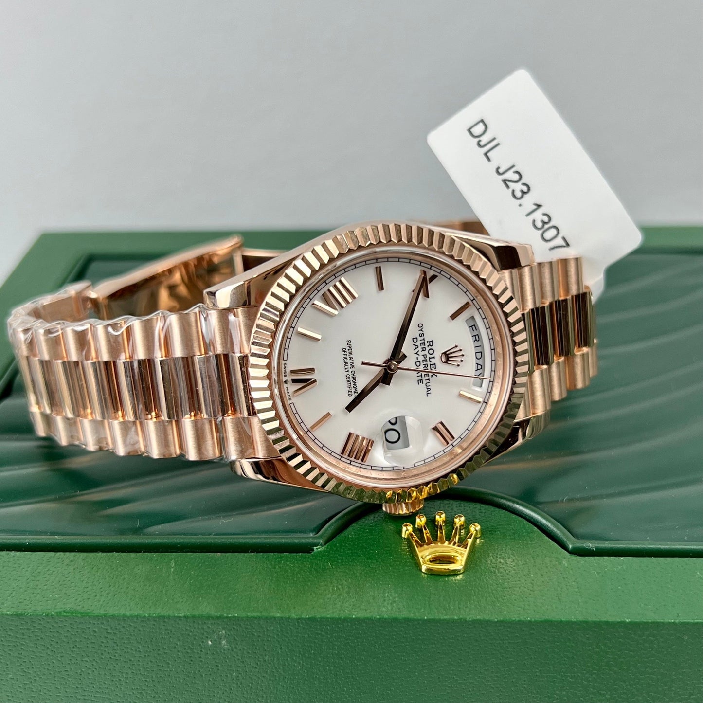 Rolex Day-Date 40 228235-0032 40mm 18k Rosa Oro coated