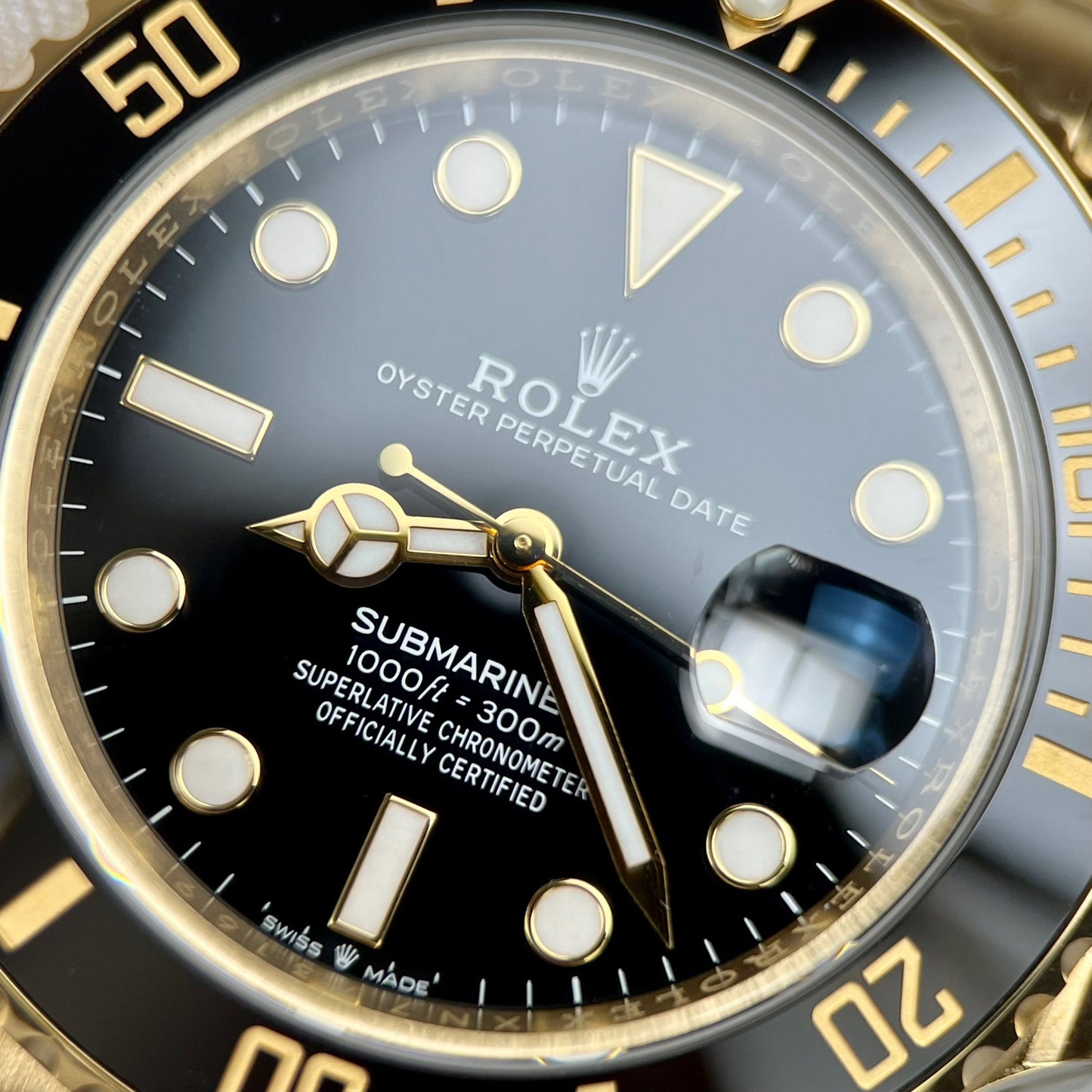 Rolex Submariner Date quadrante nero Yellow Oro Men's Watch 126618LN-0002 wrapped 18k Oro