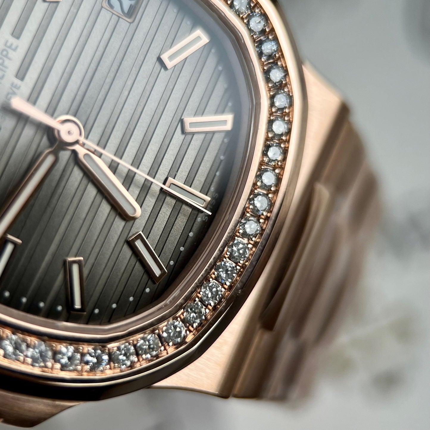 Patek Philippe Nautilus 5711/1R-001 -Wrapped 18k Rosa Oro and diamond from 3K Fabbrica