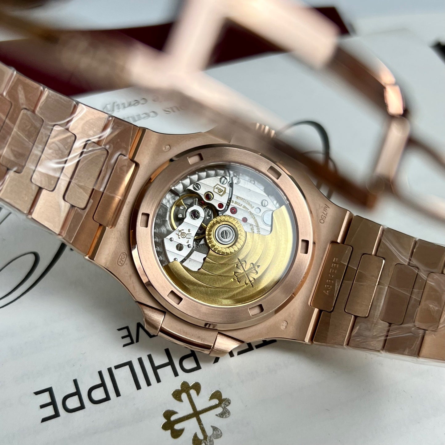 Patek Philippe Nautilus 5711/1R-001 -Wrapped 18k Rosa Oro and diamond from 3K Fabbrica