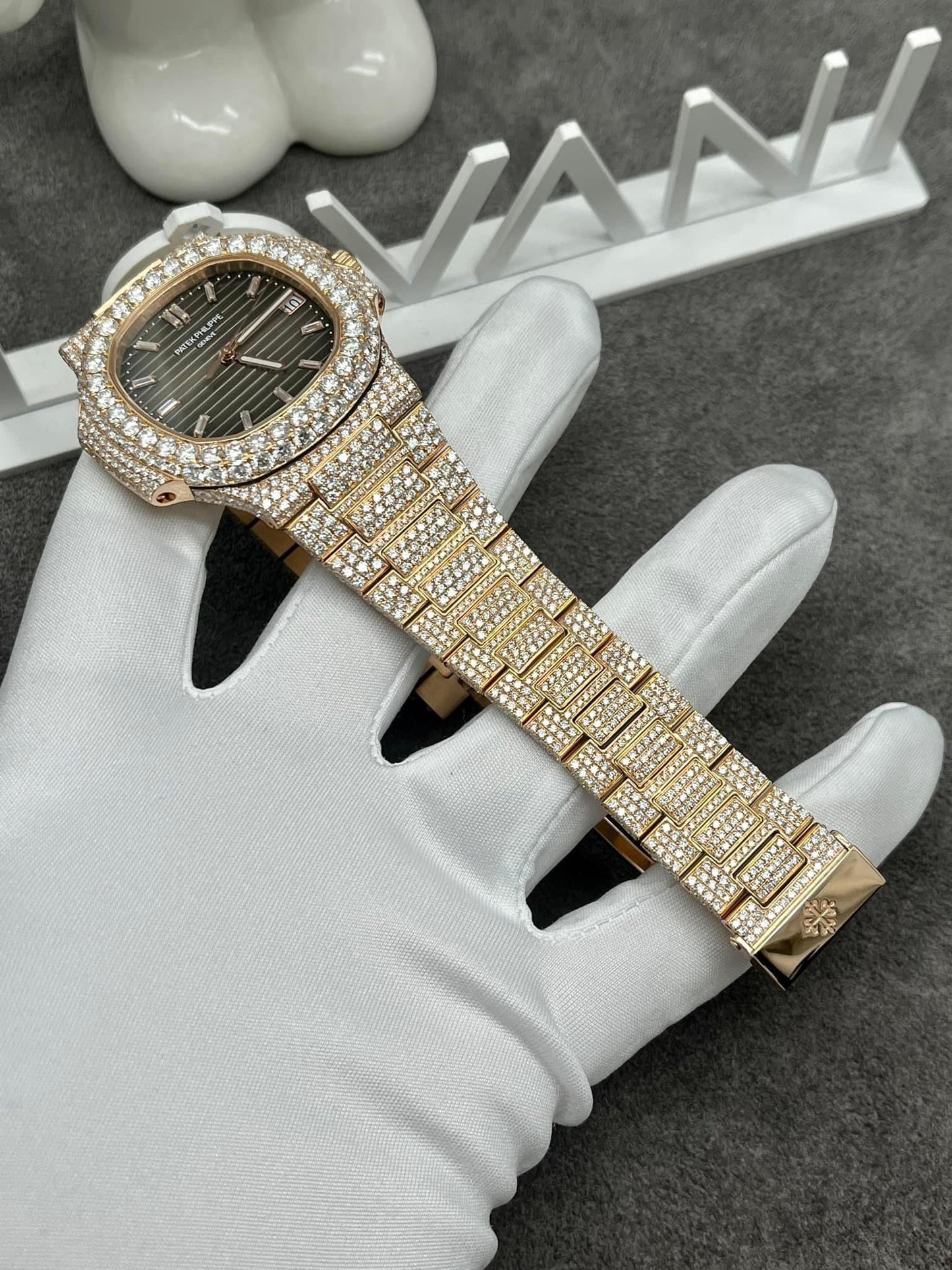 Patek Philippe Nautilus 5711 from 3K Fabbrica and custom Moissanite