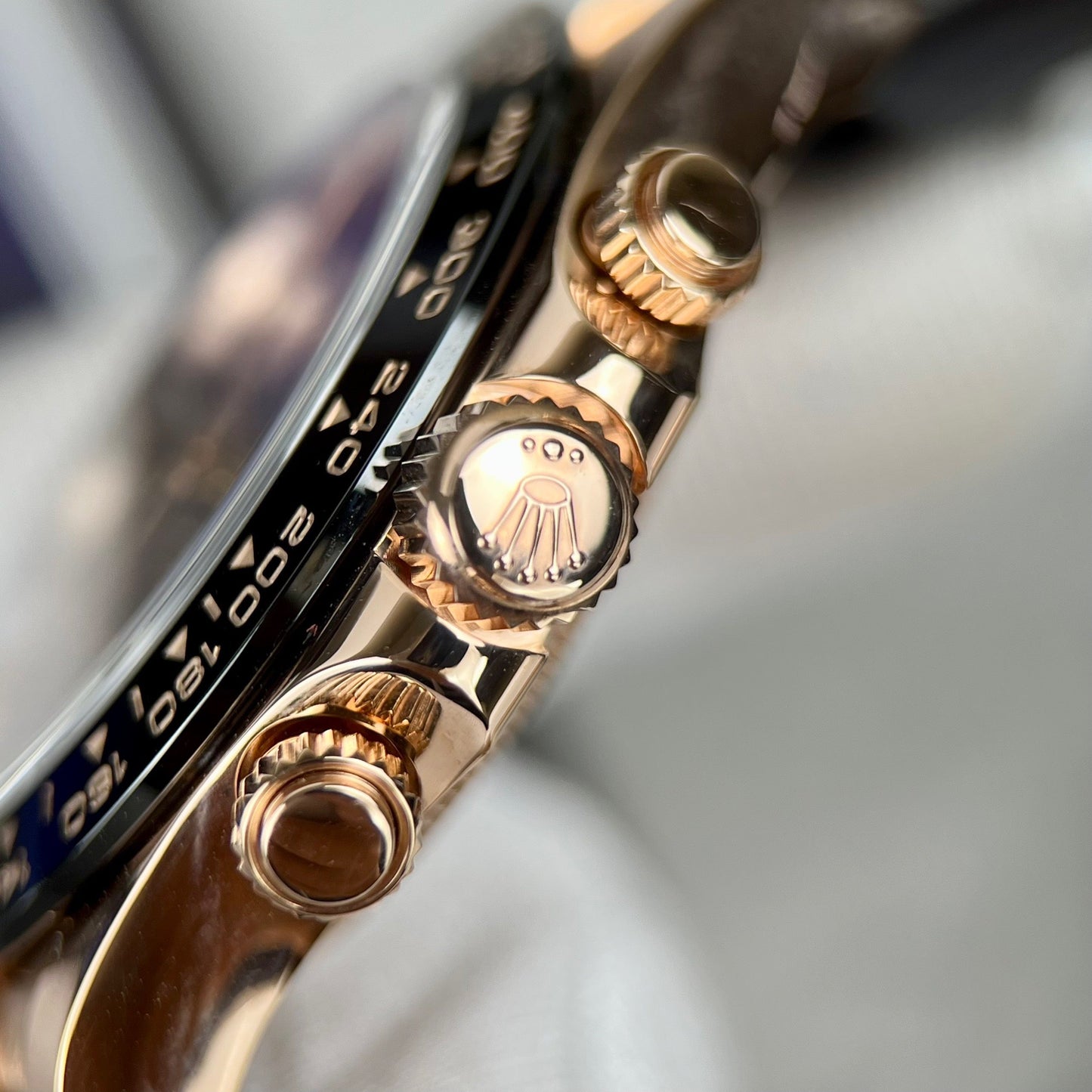 Rolex Daytona Rosa Oro Chocolate Arabic quadrante & lunetta in ceramica Oysterflex Gomma bracciale 116515LN