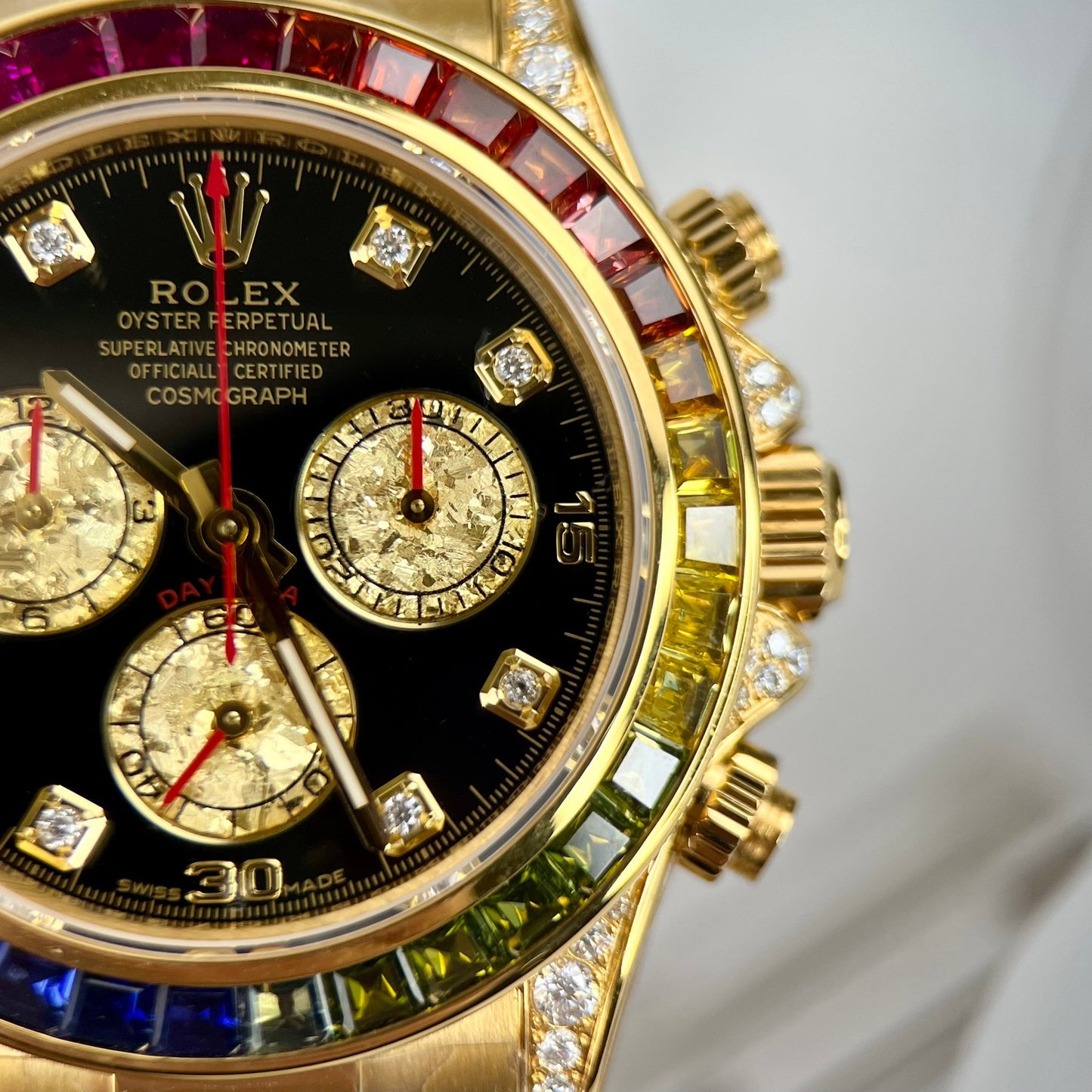 Rolex Cosmograph Daytona Rainbow 116598 RBOW-78608 [Custom Oro, moissanite, ruby stone]