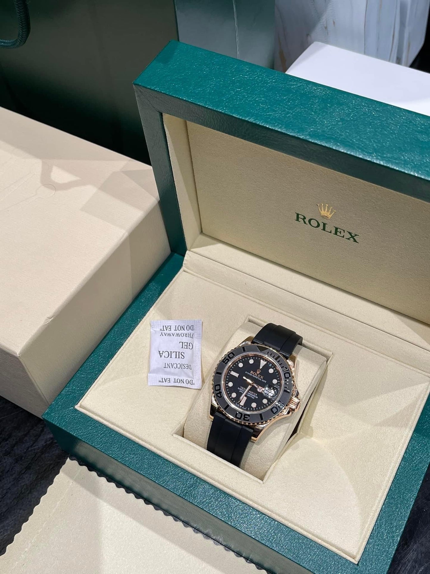 Rolex Yacht-Master 40 Rosa Oro Men's Watch 126655-0002 18k Rosa Oro coated GM
