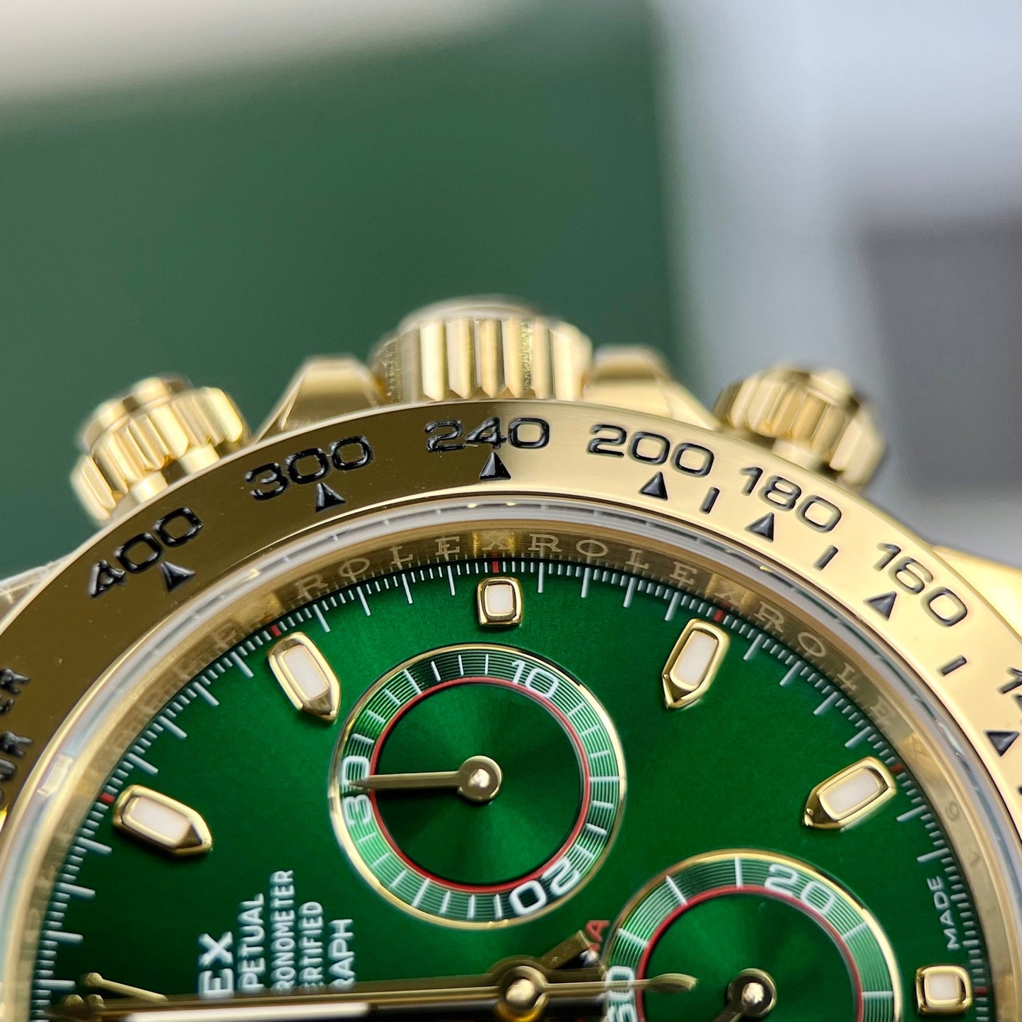 Rolex Yellow Oro Cosmograph Daytona 40 Watch Verde Arabic quadrante 116508 Coated 18k Yellow Oro