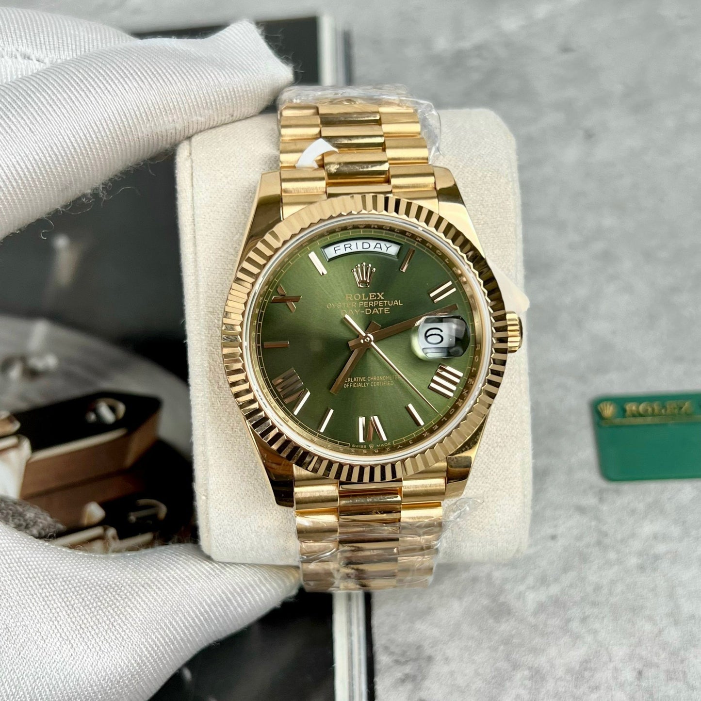Rolex Day-Date 40 228235 Oro Filled 18k with 167 gram peso quadrante verde