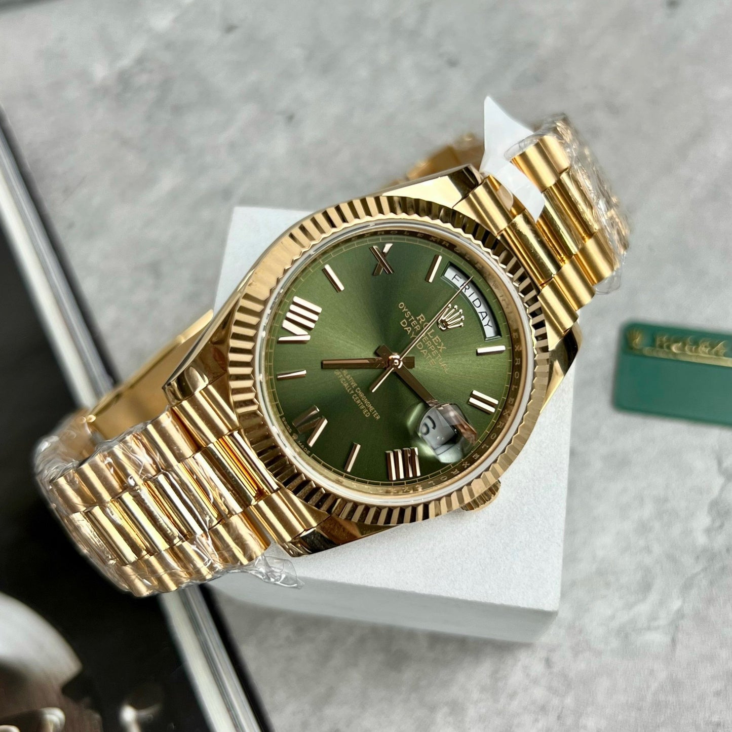 Rolex Day-Date 40 228235 Oro Filled 18k with 167 gram peso quadrante verde