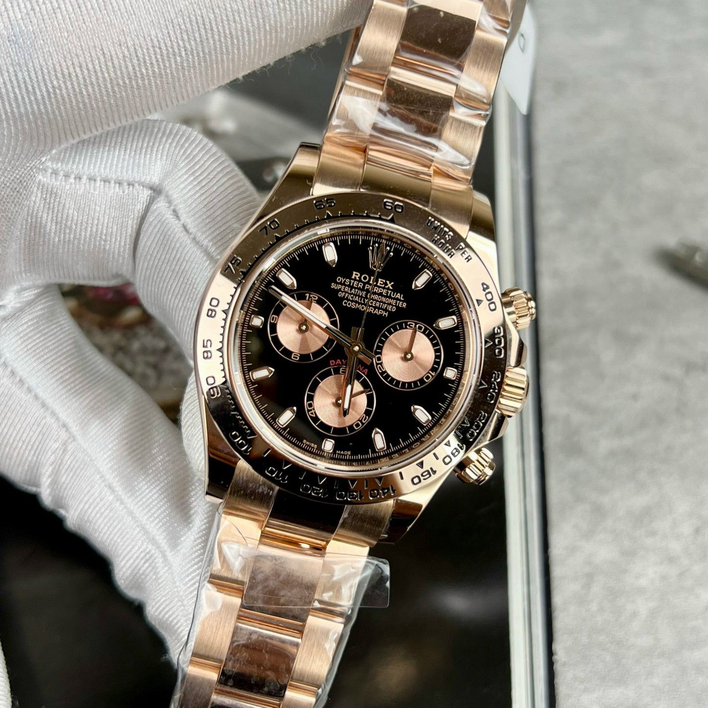 Rolex Cosmograph Daytona M116505-0008 18k Everose Oro Filled