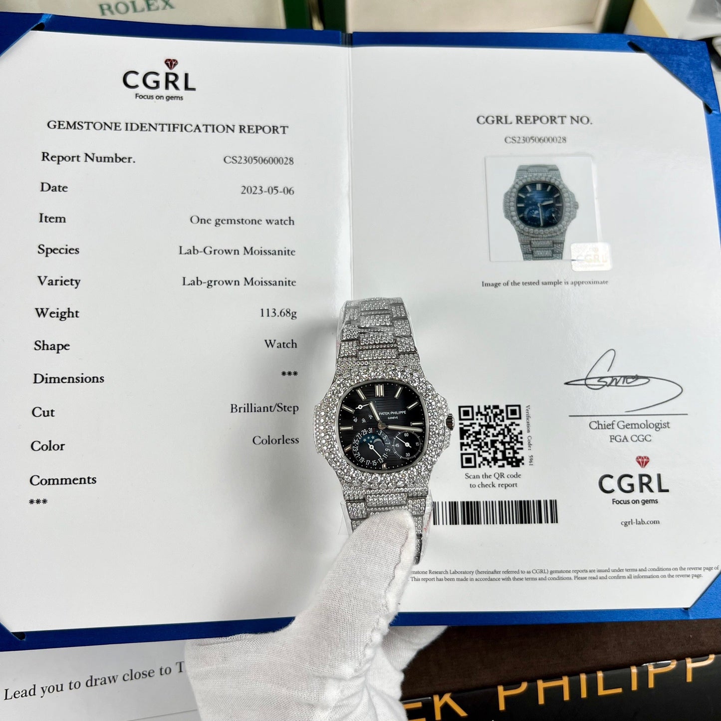 Patek Philippe Nautilus 5712/1A-001  PPF Fabbrica V2 Blue Dial custom full Moissanite