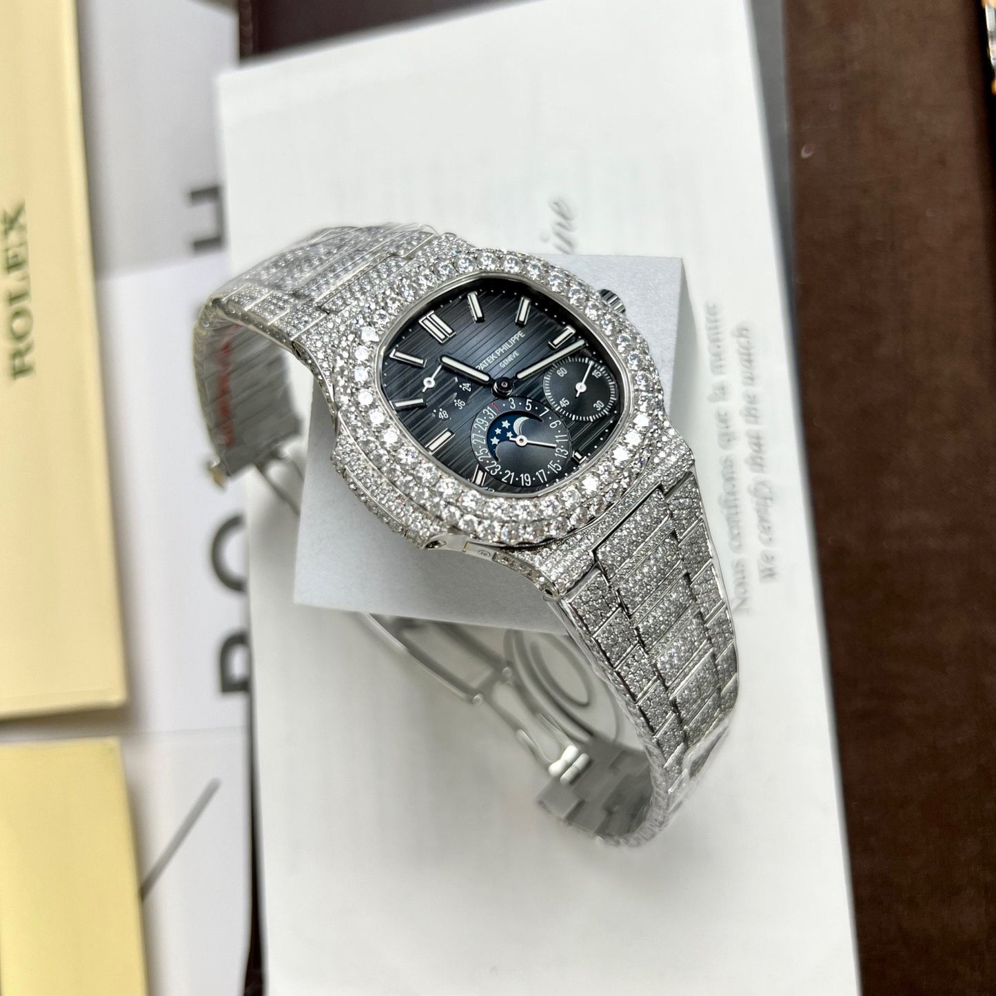 Patek Philippe Nautilus 5712/1A-001  PPF Fabbrica V2 Blue Dial custom full Moissanite
