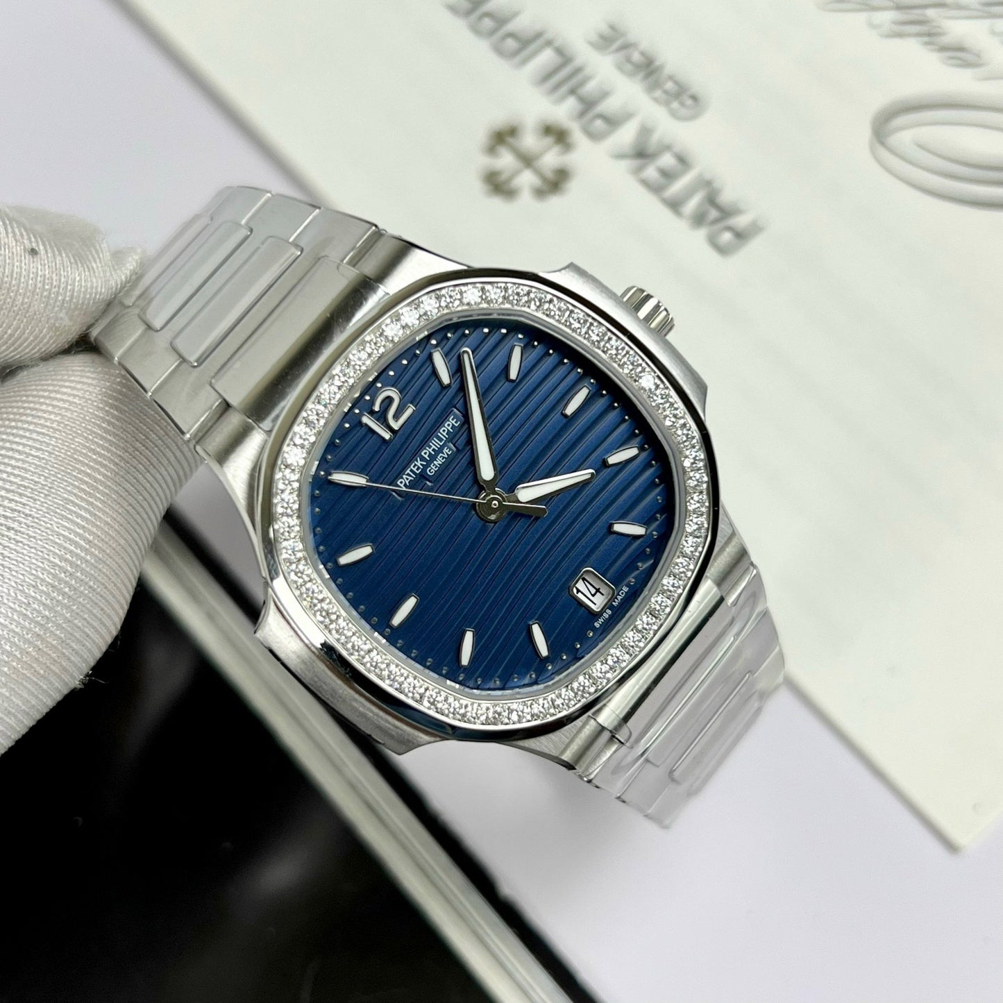 Patek Philippe Nautilus 7118/1A-001 custom Moissanite 3K Fabbrica quadrante blu