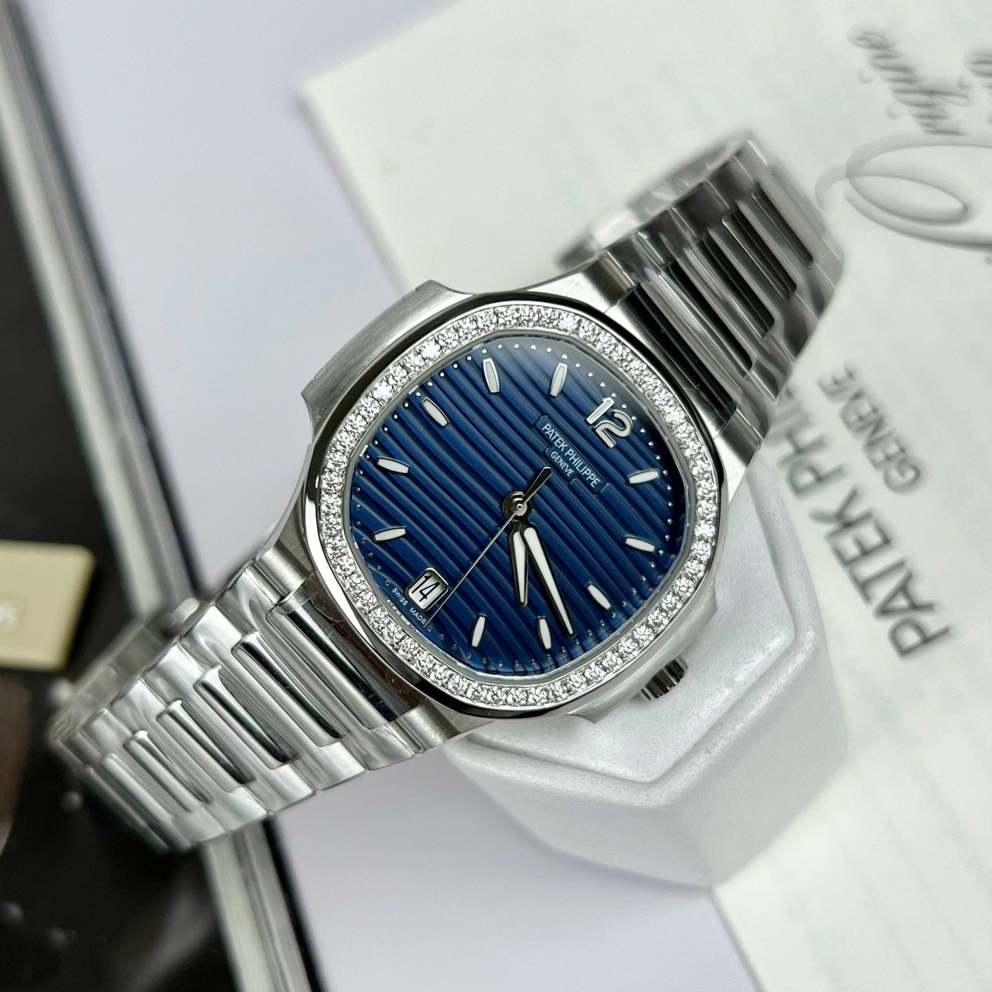Patek Philippe Nautilus 7118/1A-001 custom Moissanite 3K Fabbrica quadrante blu