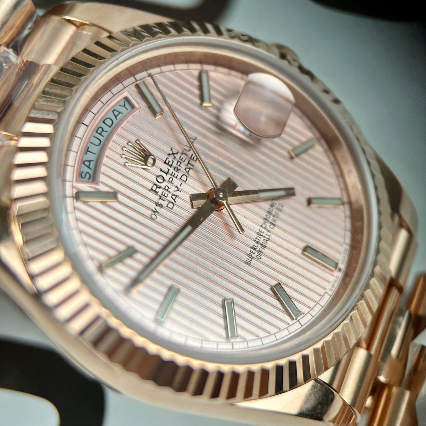 Rolex Oyster Day-Date 40mm chodmip 228235 coated 18k Rosa Oro Best 1:1 Edizione 130 gram