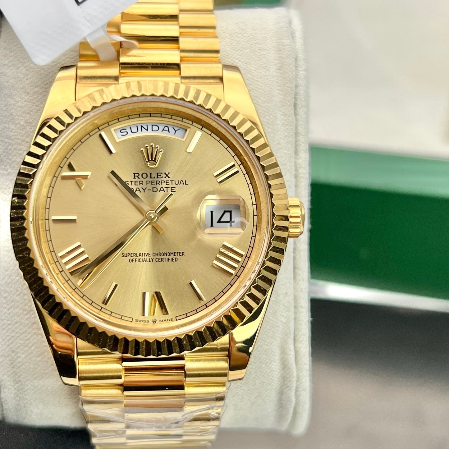 Rolex Day-Date 40 Men's Watch 228238-0006 coated 18k yellow Oro Best 1:1 Edizione
