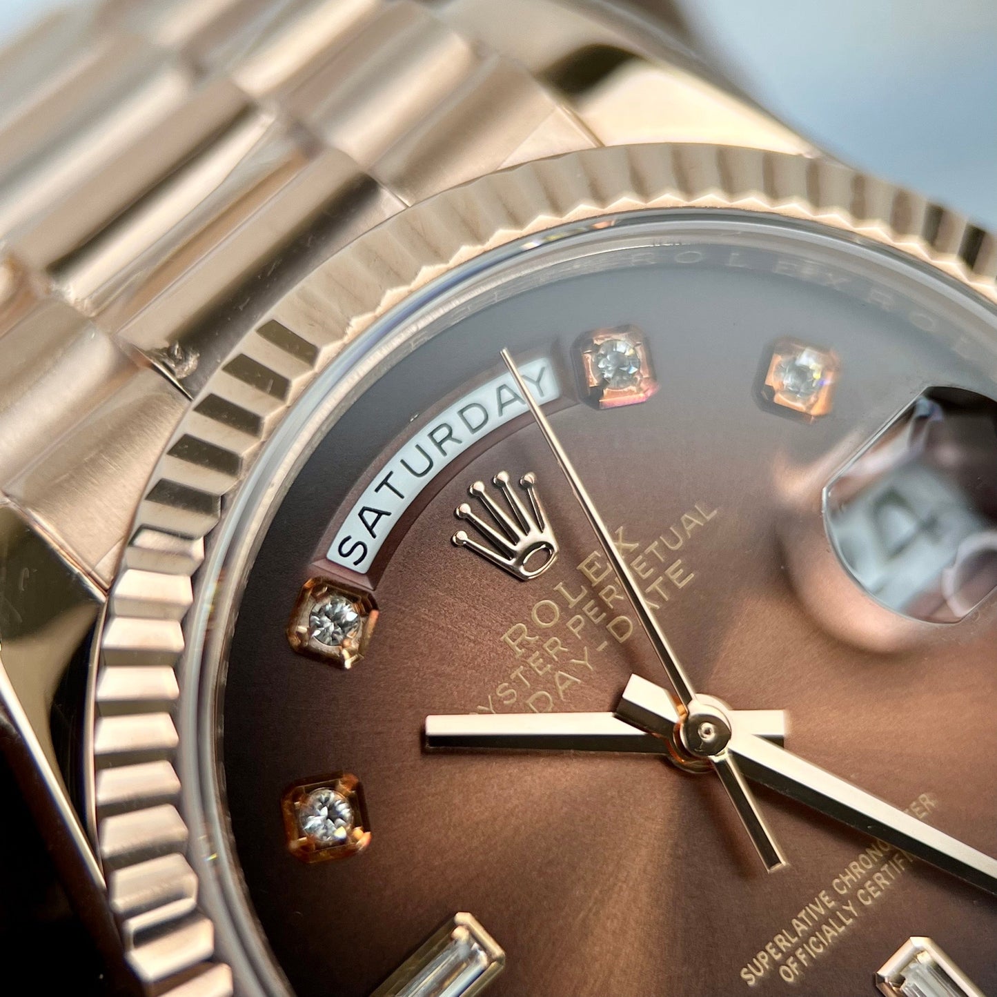 Rolex Day-Date 36 128235-0037 36mm 18k Rosa Oro coated