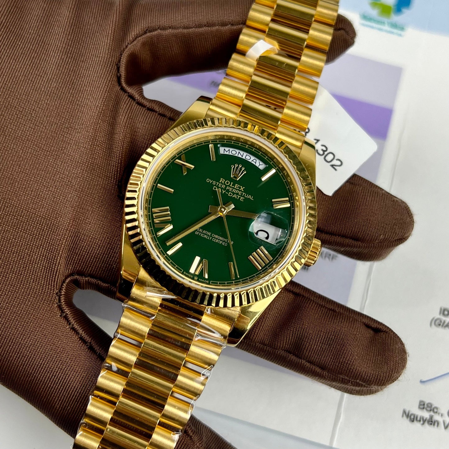 Rolex DayDate 40mm 228238 coated 18k Yellow Oro President quadrante verde 130 gram