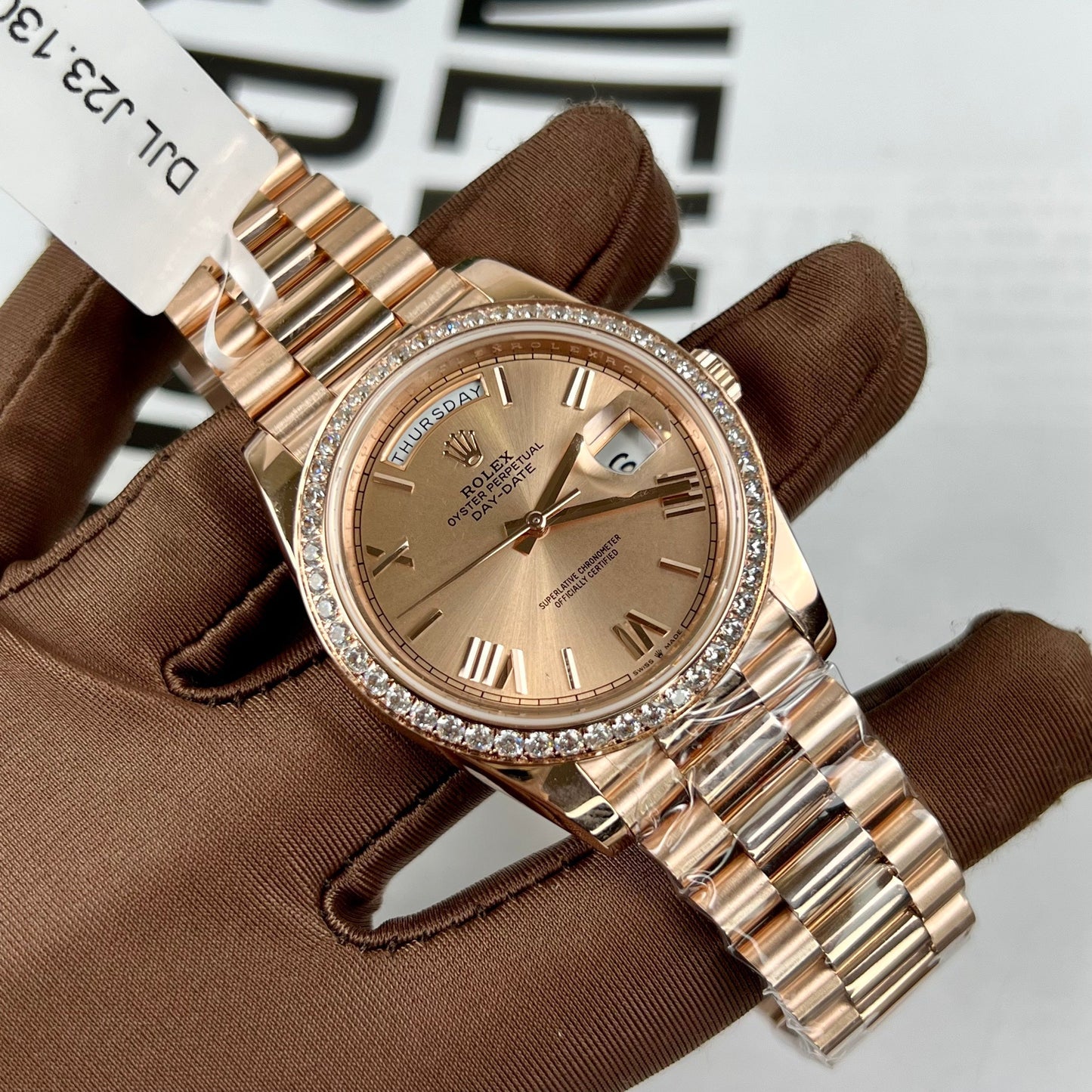 Rolex Oyster Day-Date 40mm 228235 coated 18k Rosa Oro Best 1:1 Edizione 130 gram moissanite lunetta