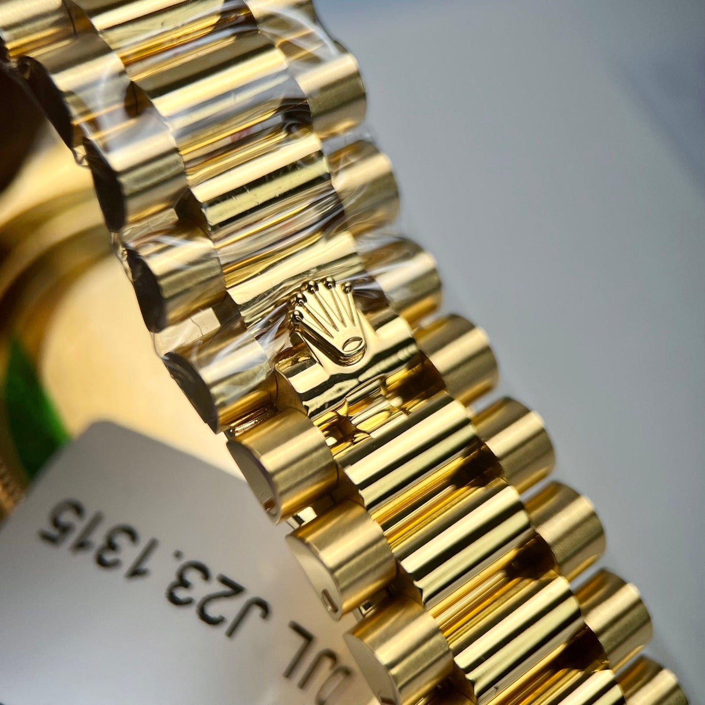 Rolex Day-Date 40mm 228238-0006 coated 18k yellow Oro Best 1:1 Edizione moissanite lunetta