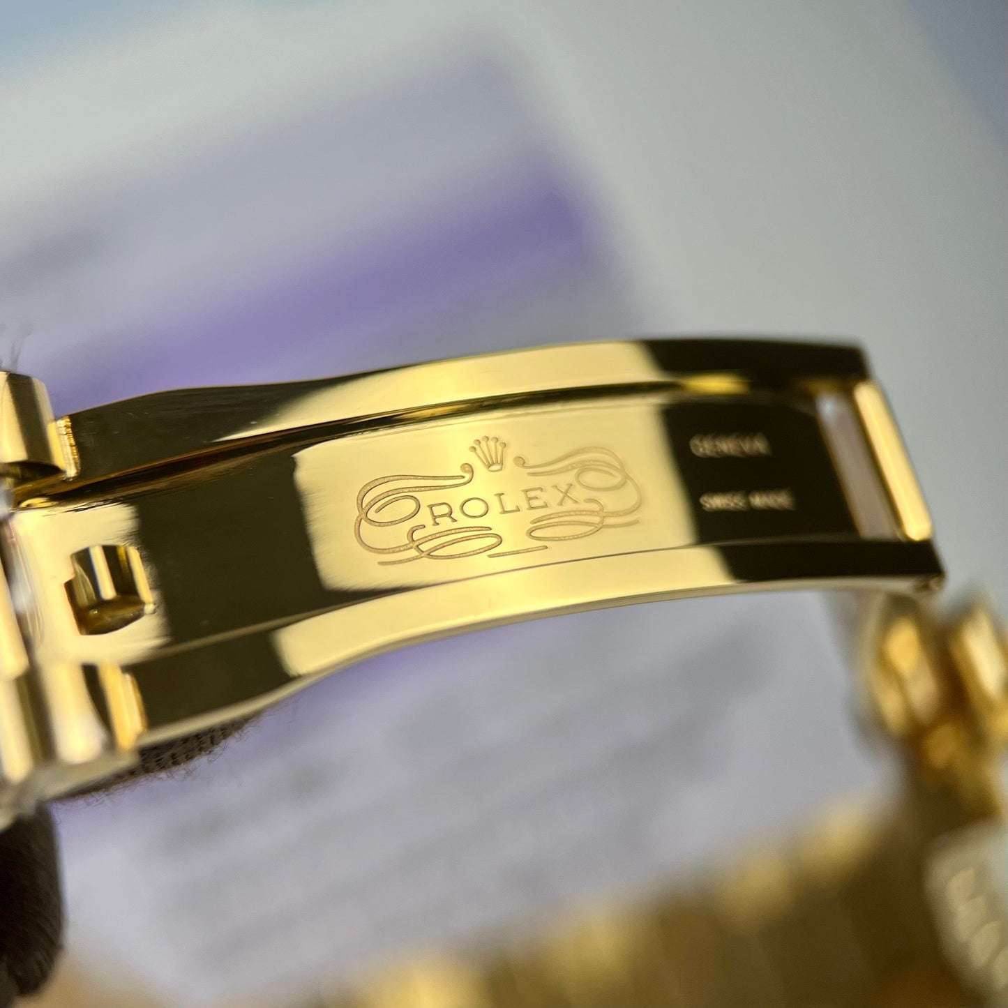 Rolex Day-Date 40mm 228238-0006 coated 18k yellow Oro Best 1:1 Edizione moissanite lunetta