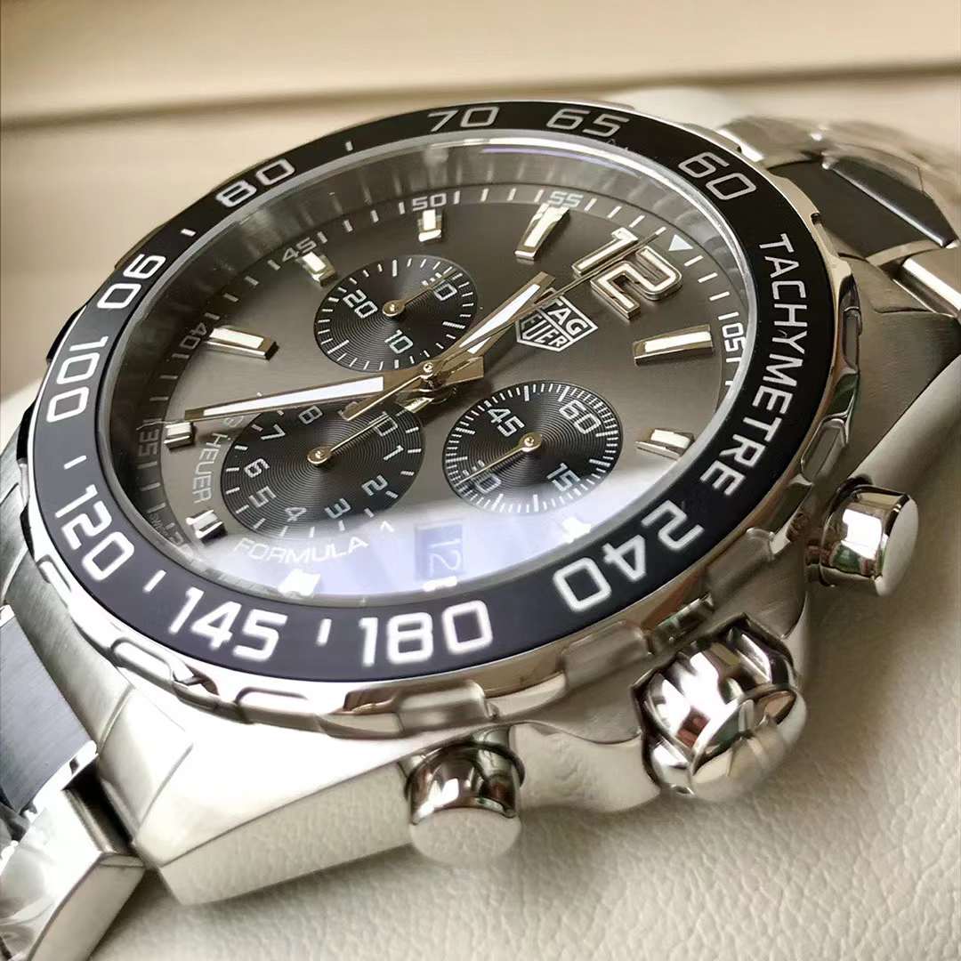Tag Heuer Formula 1 Chronograph Anthracite Grey Dial Men Watch CAZ1011.BA0843 Swiss Original movimento
